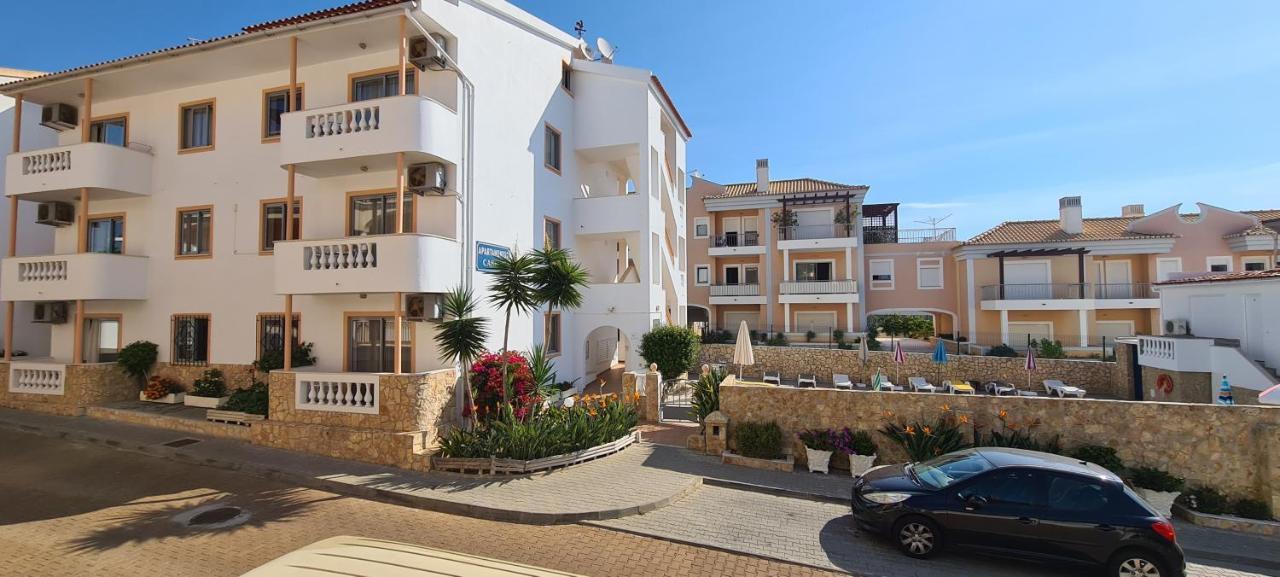 Apartamentos Cabrita Olhos de Agua  Eksteriør billede