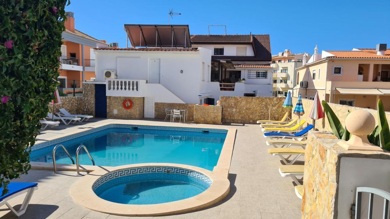 Apartamentos Cabrita Olhos de Agua  Eksteriør billede