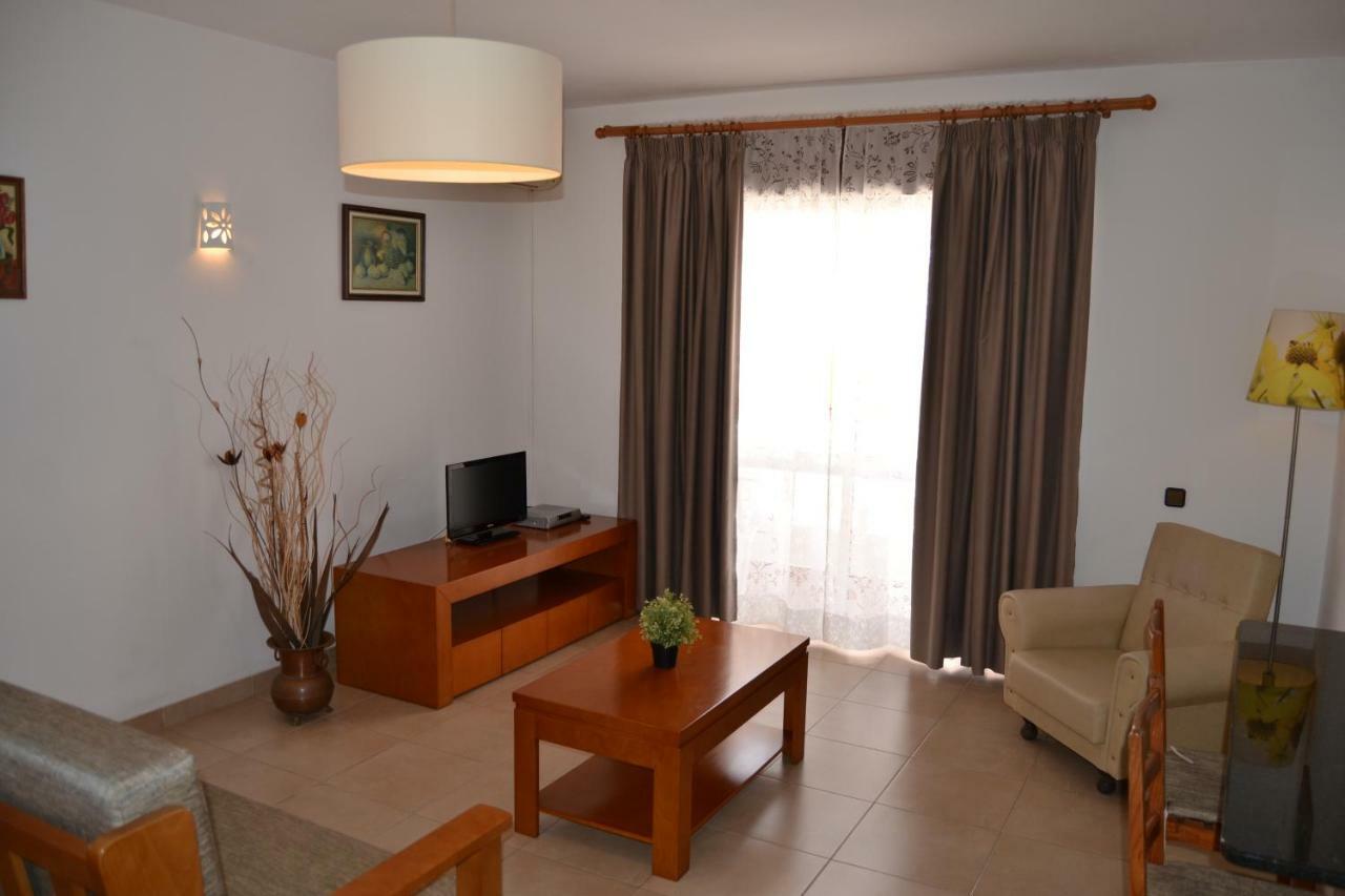 Apartamentos Cabrita Olhos de Agua  Eksteriør billede