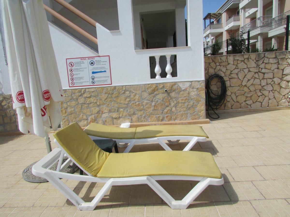 Apartamentos Cabrita Olhos de Agua  Eksteriør billede