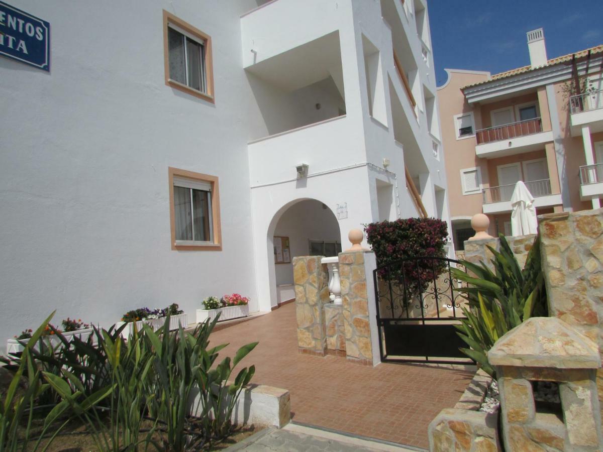 Apartamentos Cabrita Olhos de Agua  Eksteriør billede