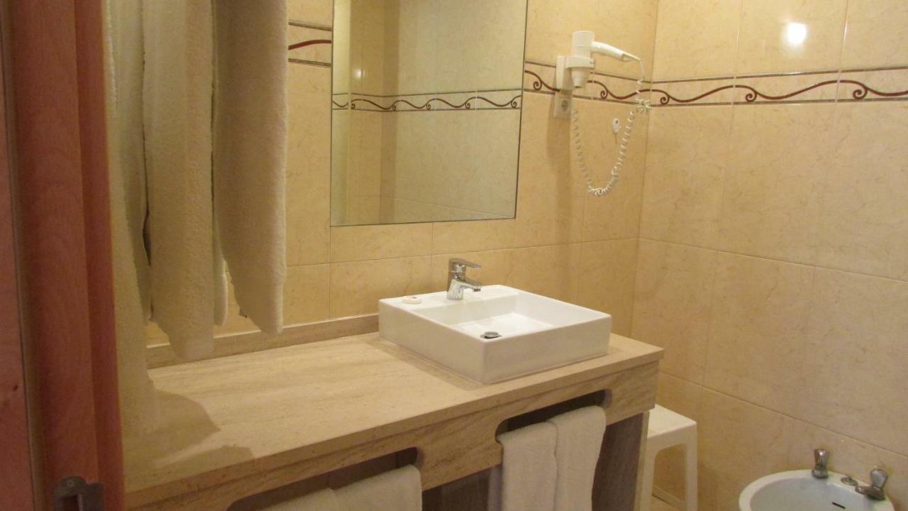 Apartamentos Cabrita Olhos de Agua  Eksteriør billede